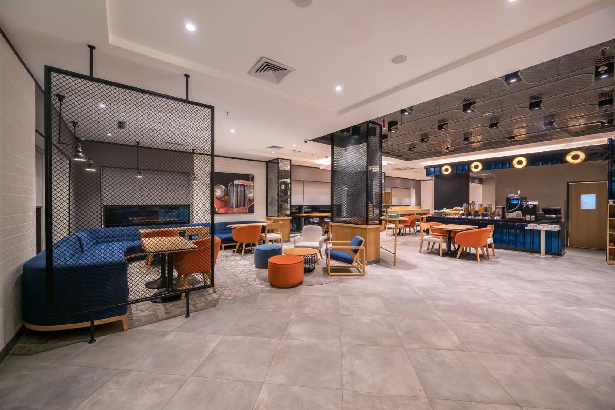 Holiday Inn Express Greater Noida Knowledge Park By Ihg Eksteriør billede